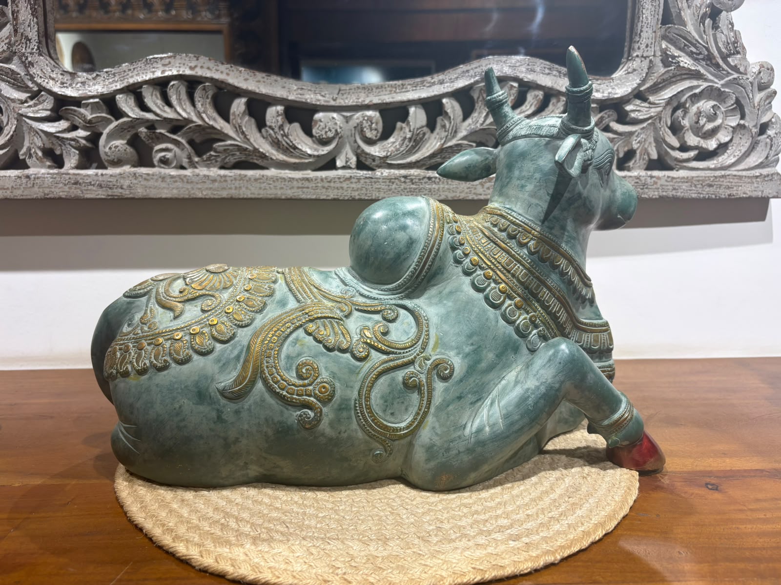 Green patina brass nandi