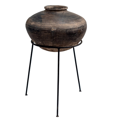 Clay Pot with Stand