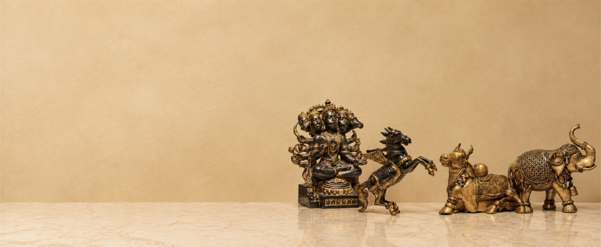 GIFTS THAT TELL  | A STORY